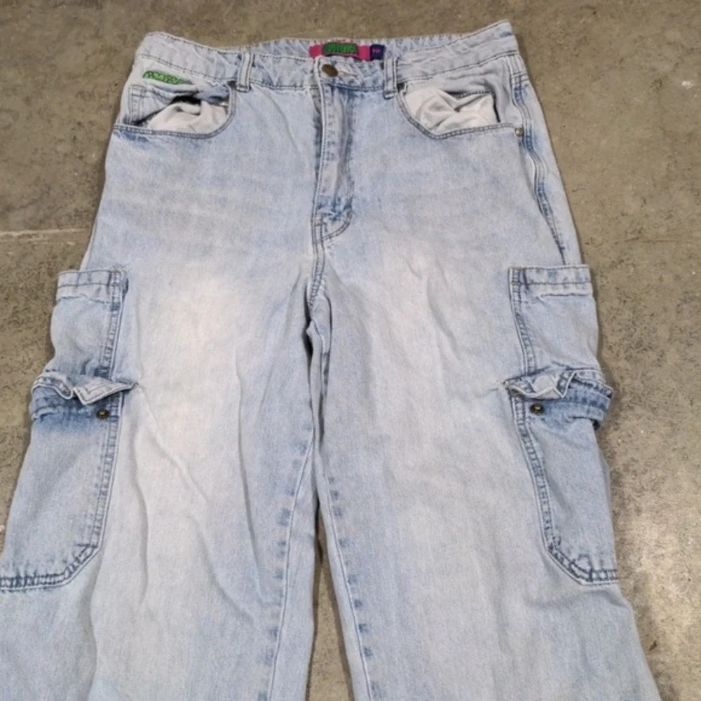 Y2K‎ Empyre Tori Light Wash Denim Cargo Pants Size 10 Skate Streetwear Style VTG